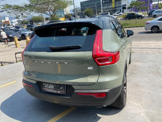 Volvo XC40 Recharge - Imagem 9