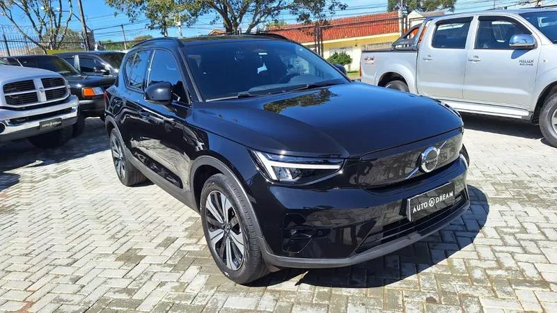 Volvo XC40 Recharge - Imagem 5