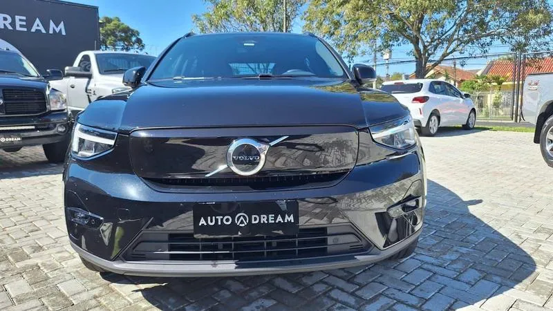 Volvo XC40 Recharge - Imagem 15