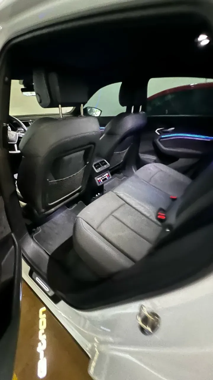 Audi E-tron Sportback - Imagem 10