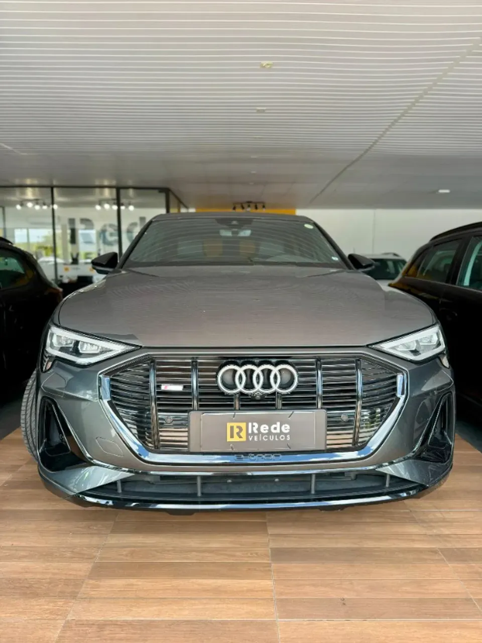 Audi E-tron Sportback - Imagem 2