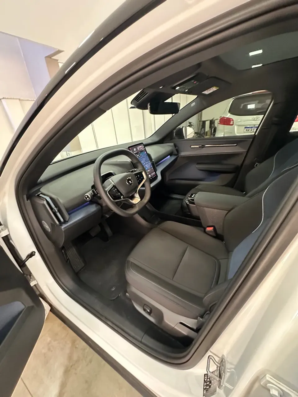 Volvo EX30 - Imagem 15