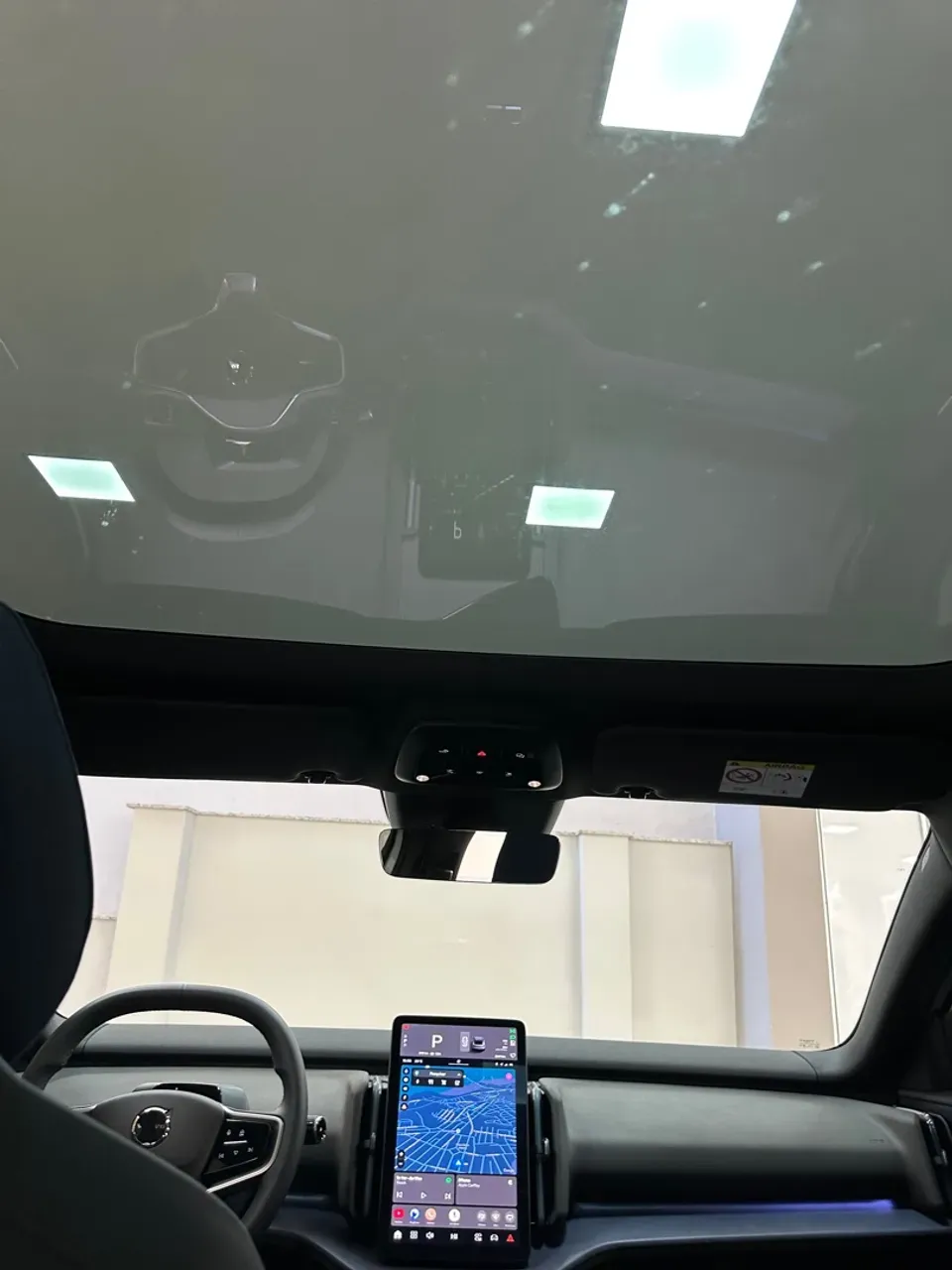 Volvo EX30 - Imagem 18