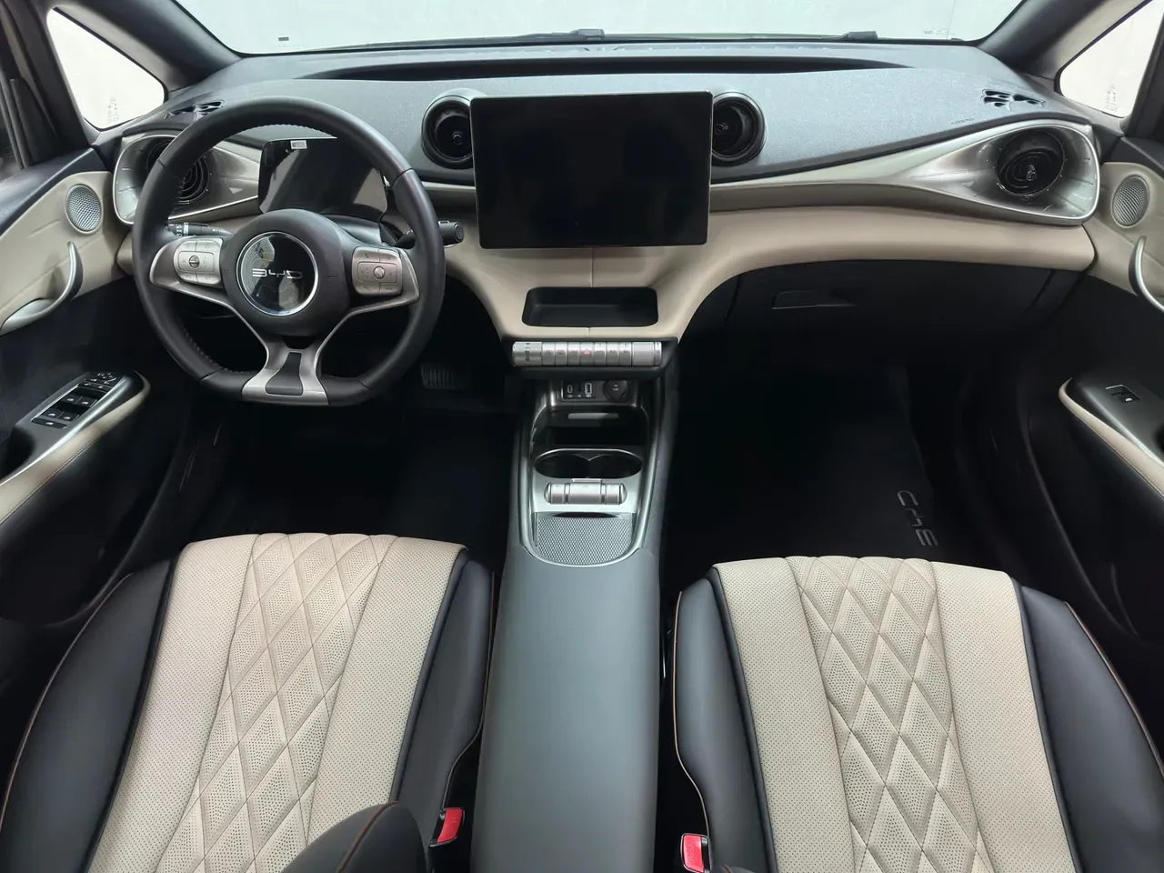 BYD Dolphin - Imagem 9