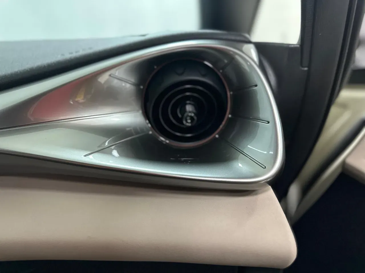 BYD Dolphin - Imagem 18