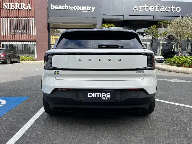 Volvo EX30 - Imagem 4