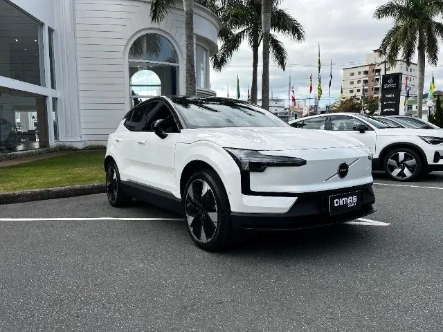 Volvo EX30 - Imagem 7