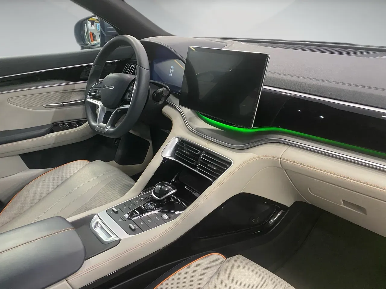 BYD Song Plus - Imagem 14