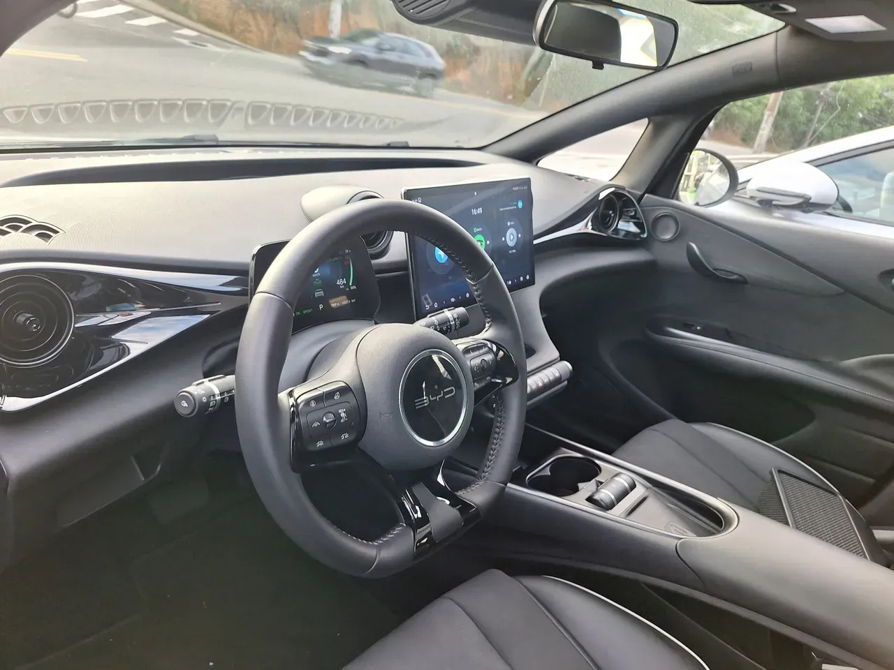 BYD Dolphin Plus - Imagem 18