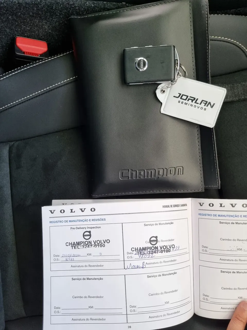 Volvo XC40 Recharge - Imagem 16