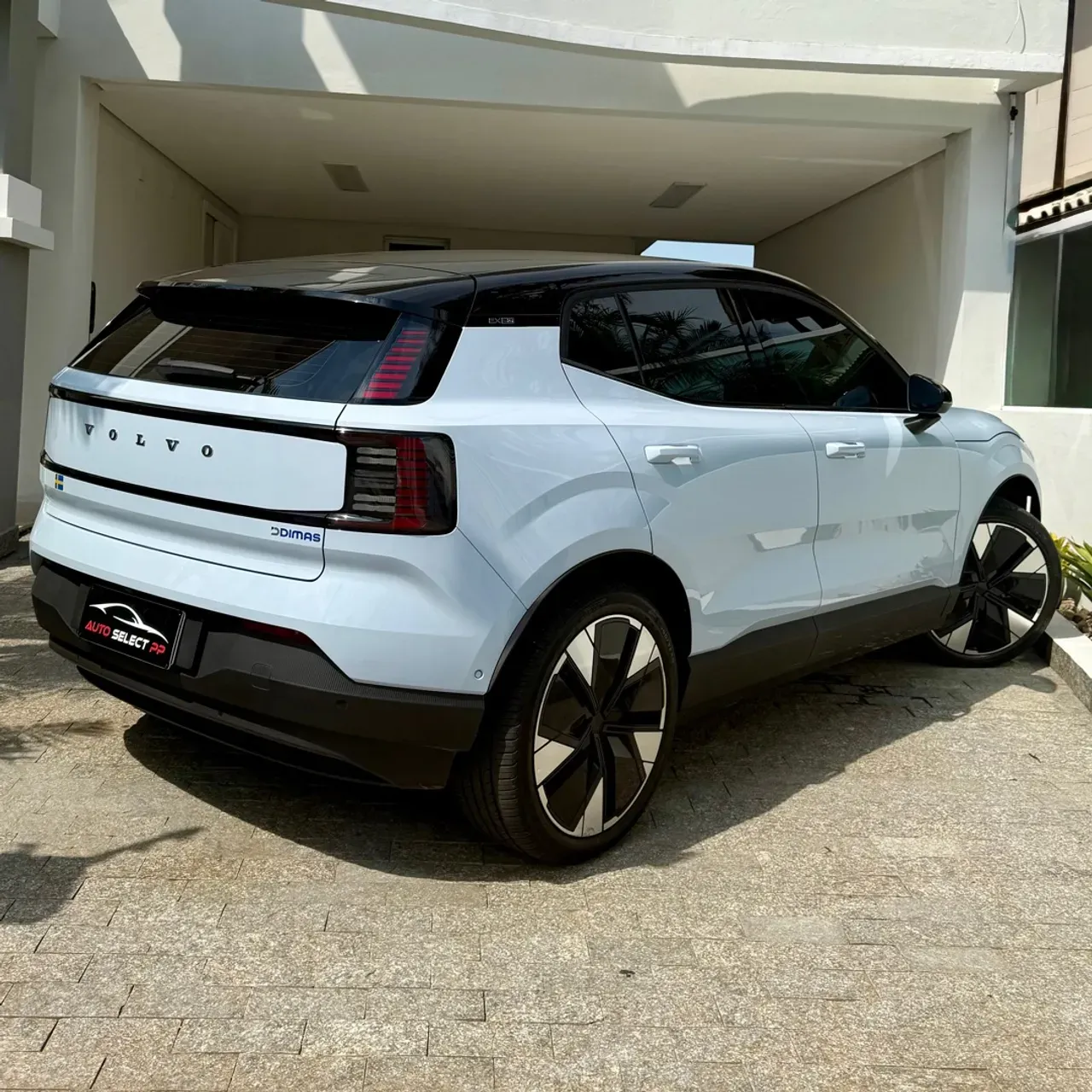 Volvo EX30 - Imagem 4