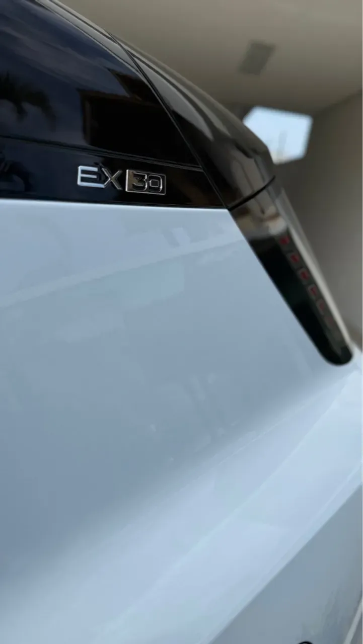 Volvo EX30 - Imagem 7