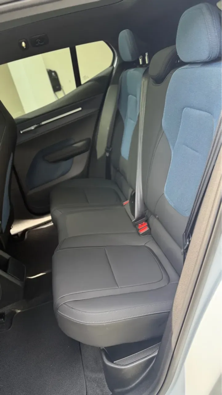 Volvo EX30 - Imagem 9