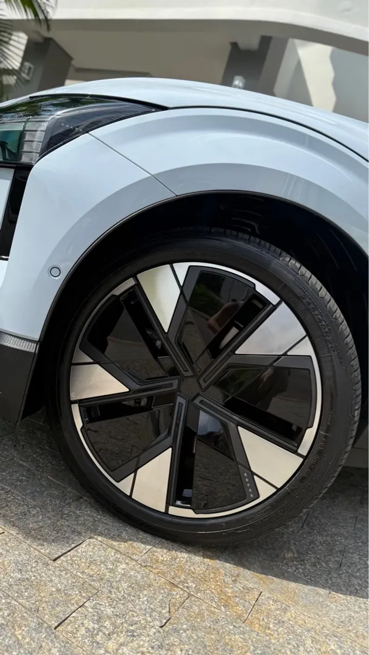 Volvo EX30 - Imagem 11