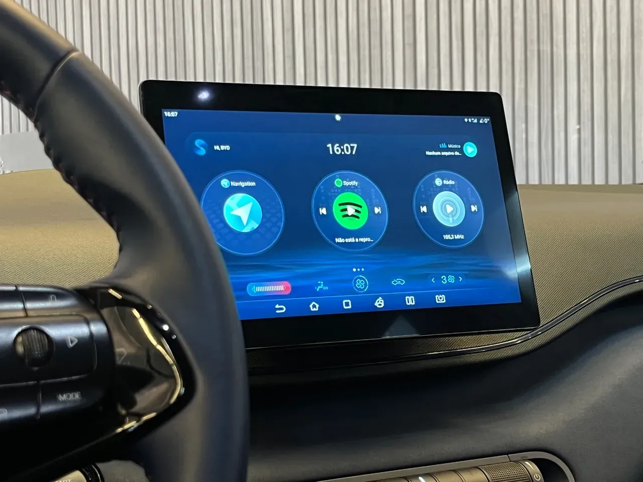 BYD Dolphin - Imagem 12