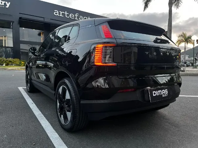 Volvo EX30 - Imagem 4