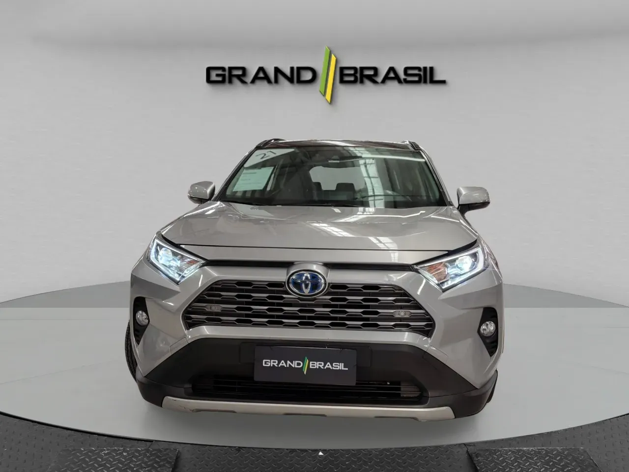 Toyota Rav4 EV - Imagem 8