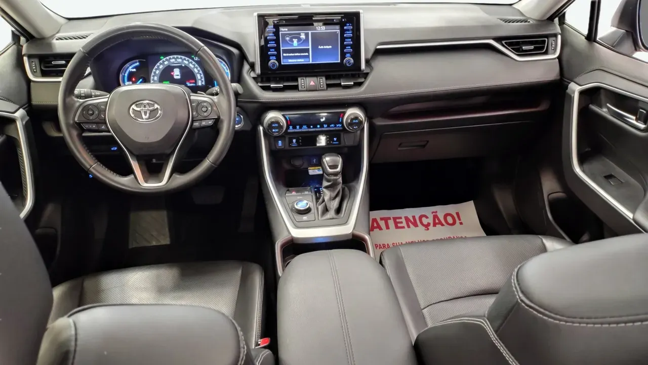 Toyota Rav4 EV - Imagem 9