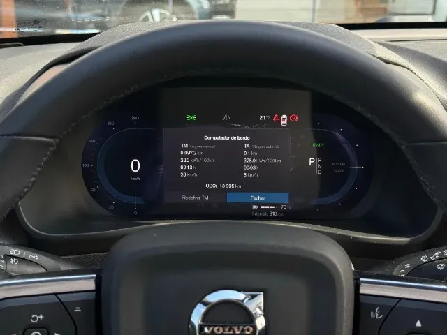 Volvo XC40 Recharge - Imagem 17