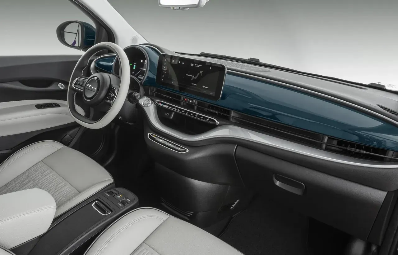 Fiat 500e - Imagem 8