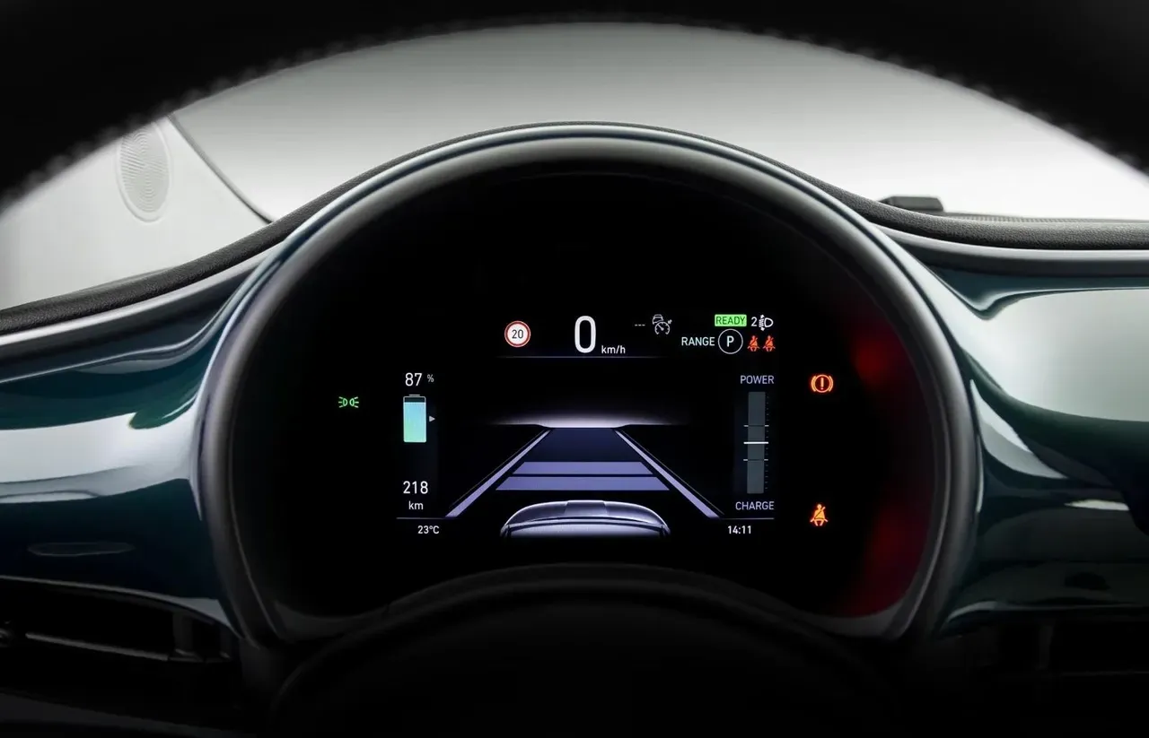 Fiat 500e - Imagem 10