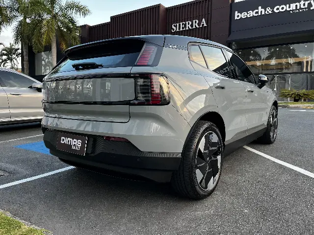 Volvo EX30 - Imagem 7