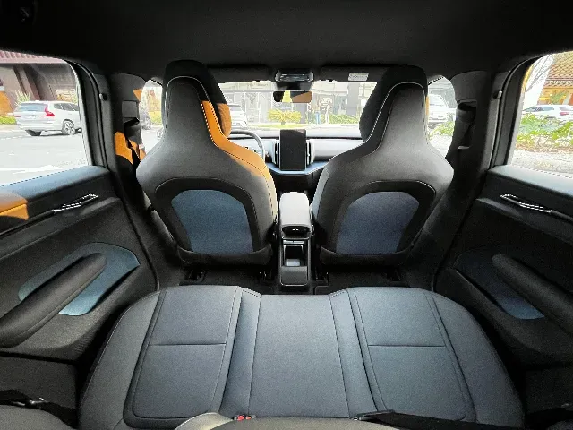 Volvo EX30 - Imagem 16