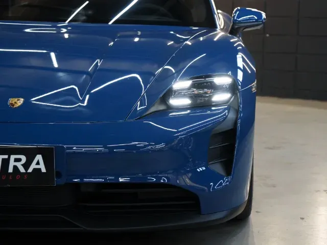 Porsche Taycan - Imagem 3