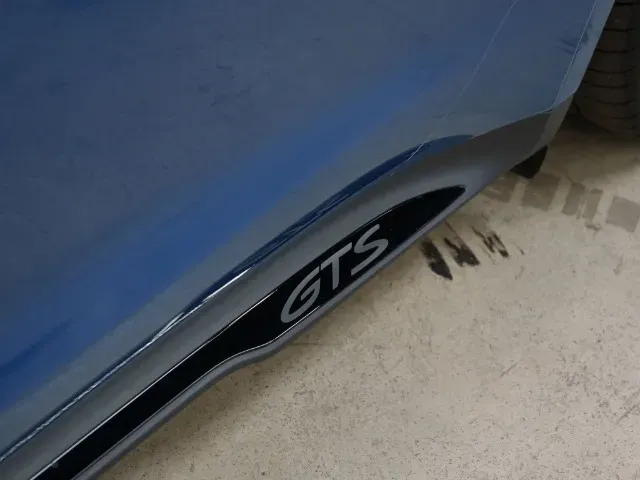 Porsche Taycan - Imagem 10