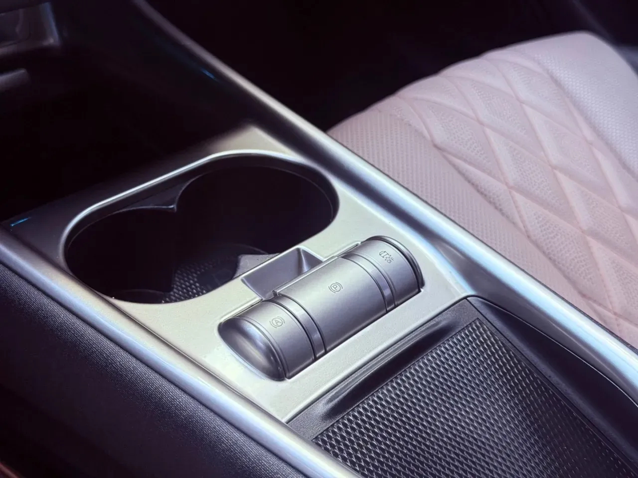 BYD Dolphin - Imagem 10