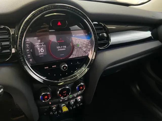 Mini CooperSE - Imagem 10