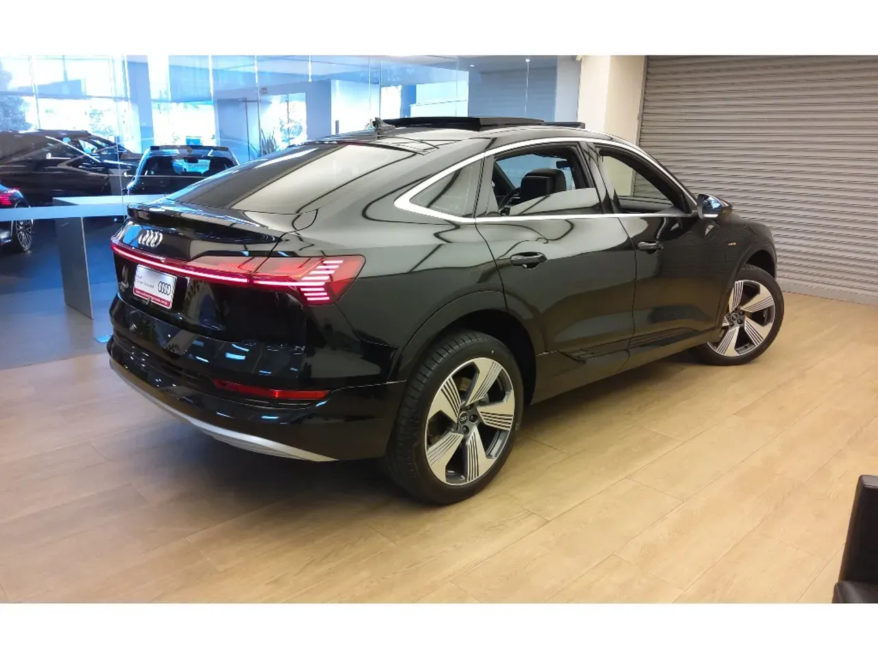 Audi E-tron Sportback - Imagem 3