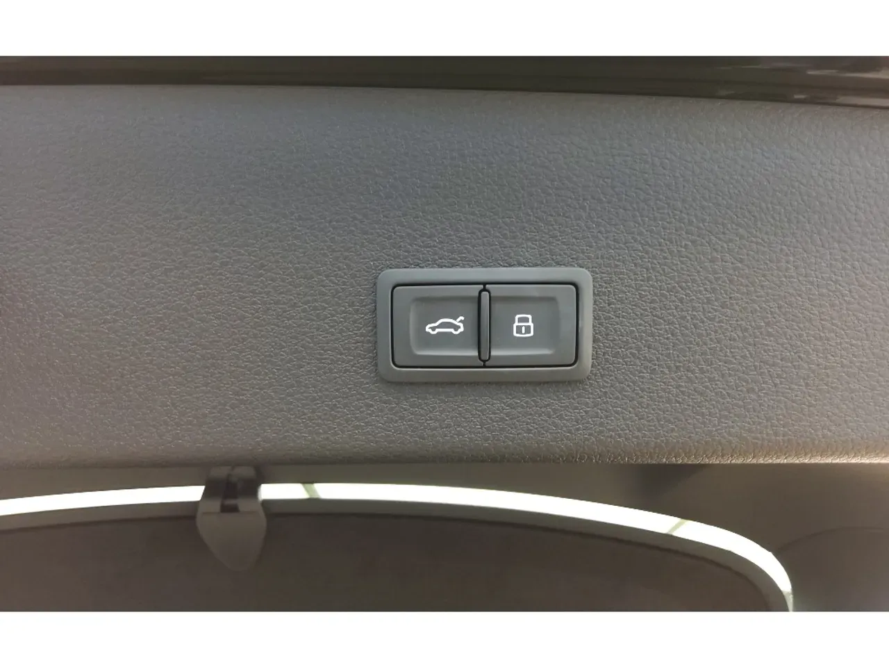 Audi E-tron Sportback - Imagem 19