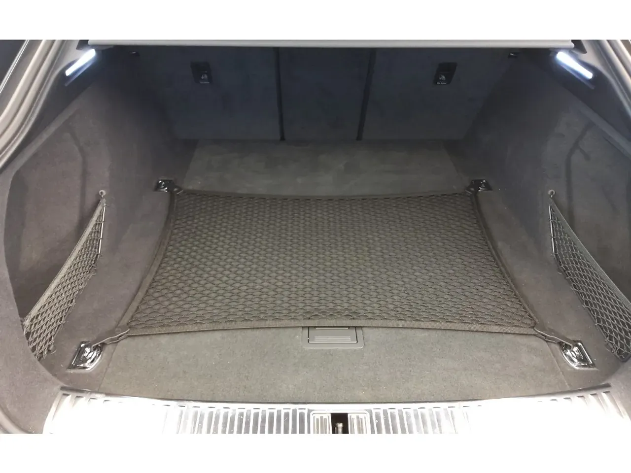 Audi E-tron Sportback - Imagem 17