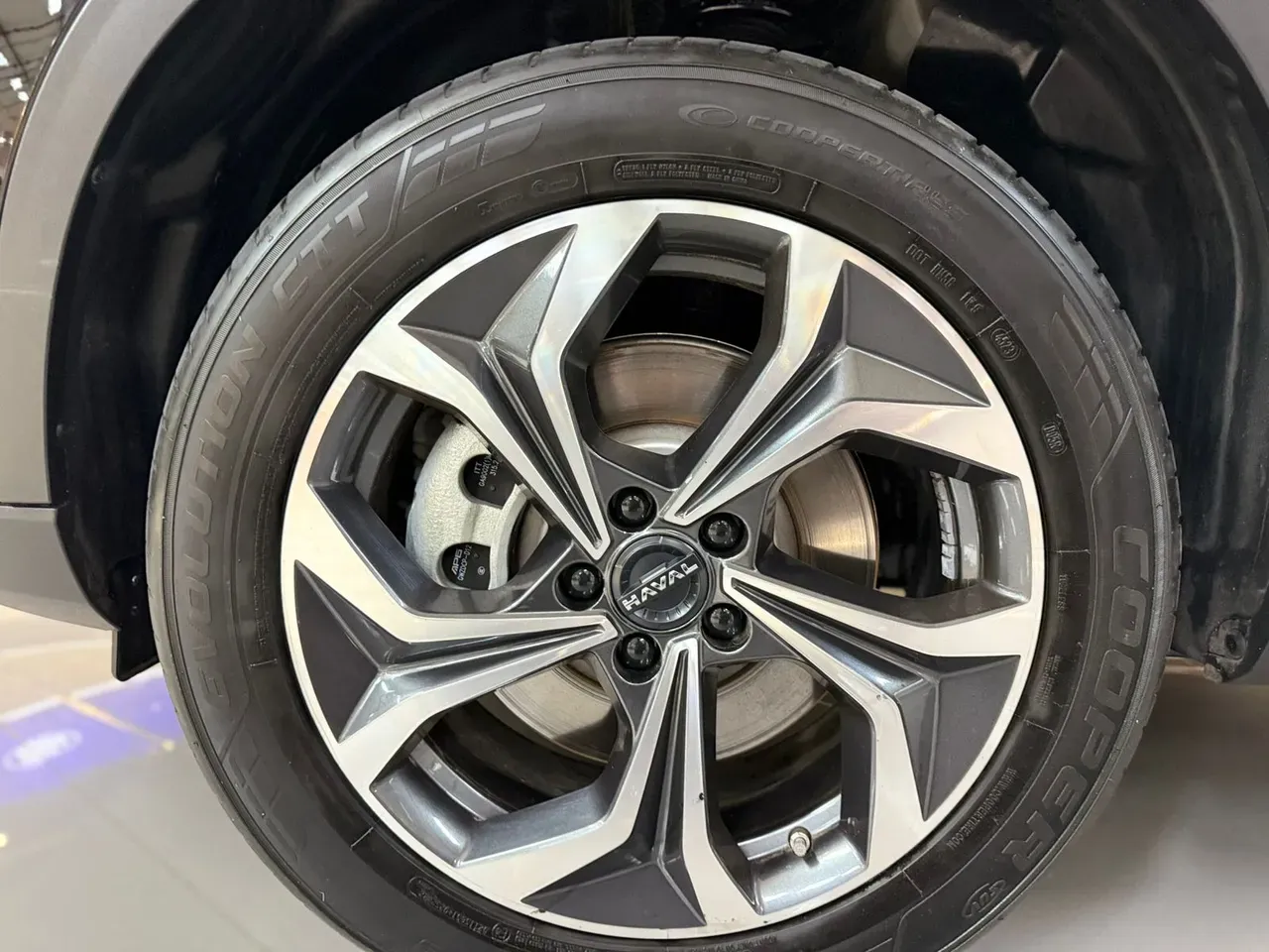 GWM Haval H6 Plug-in Hybrid - Imagem 8