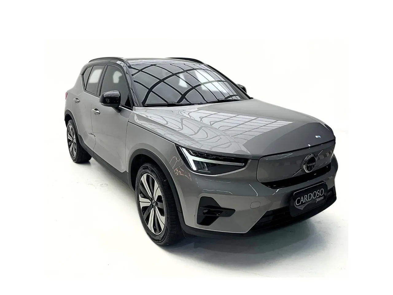 Volvo XC40 Recharge - Imagem 3