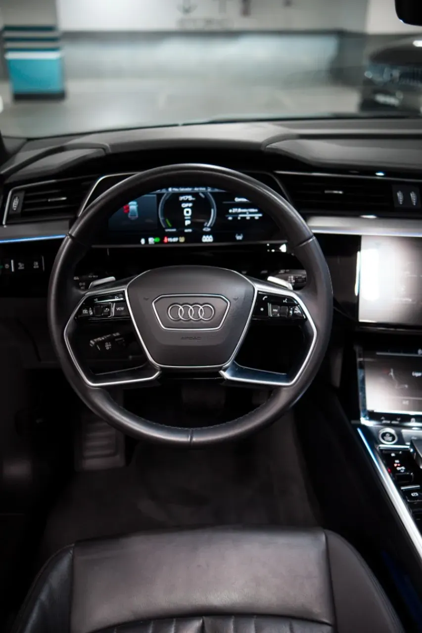 Audi E-tron Sportback - Imagem 9