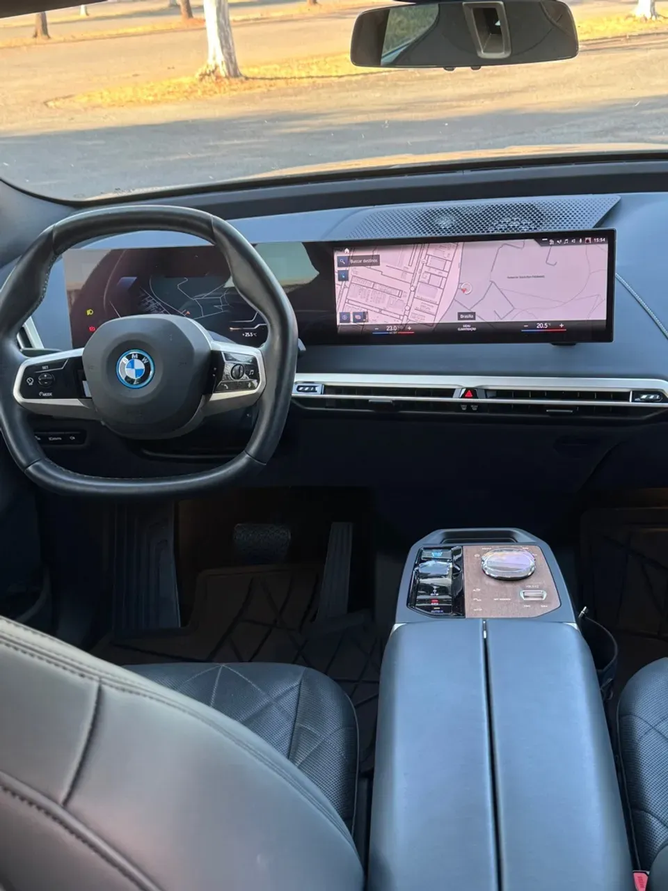 BMW Ix - Imagem 6