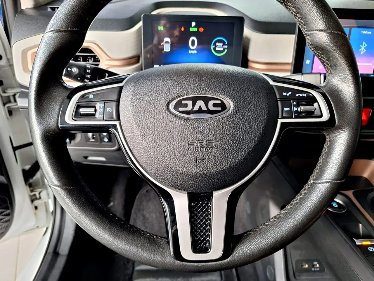 JAC E-JS1 - Imagem 11