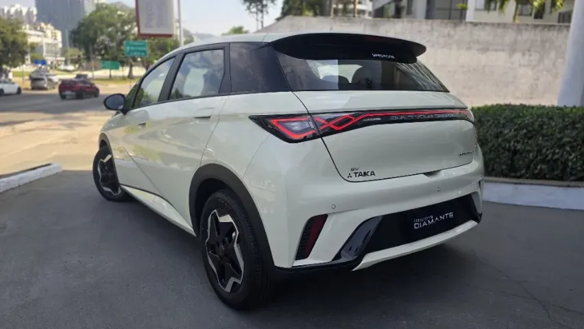 BYD Dolphin - Imagem 8