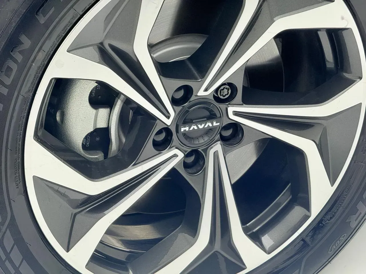 GWM Haval H6 Plug-in Hybrid - Imagem 18