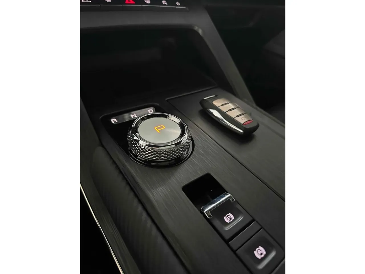 GWM Haval H6 Plug-in Hybrid - Imagem 12