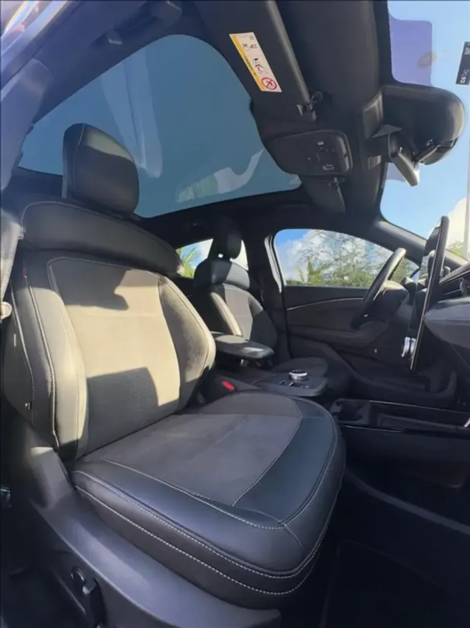 Ford Mustang Mach-e - Imagem 8