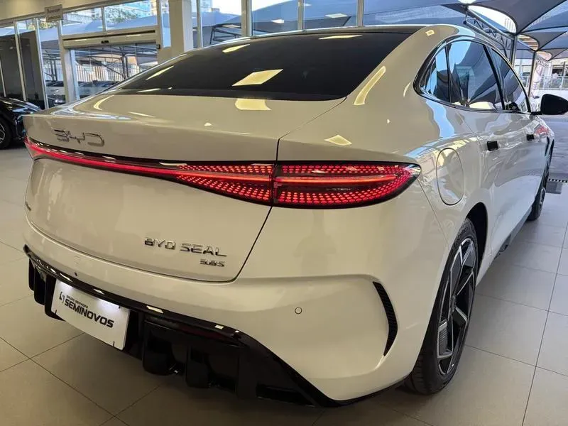 BYD Seal - Imagem 4