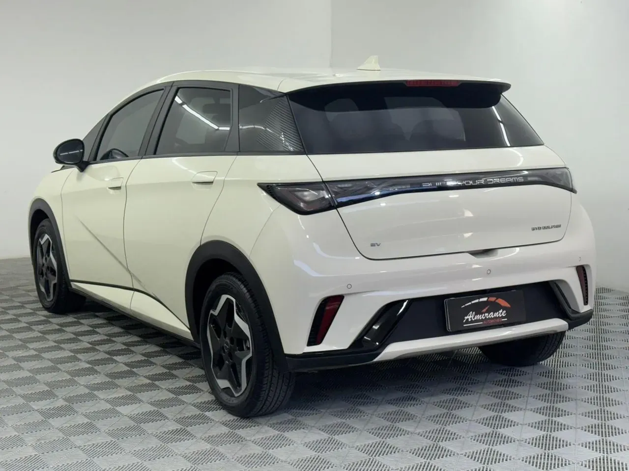 BYD Dolphin - Imagem 13