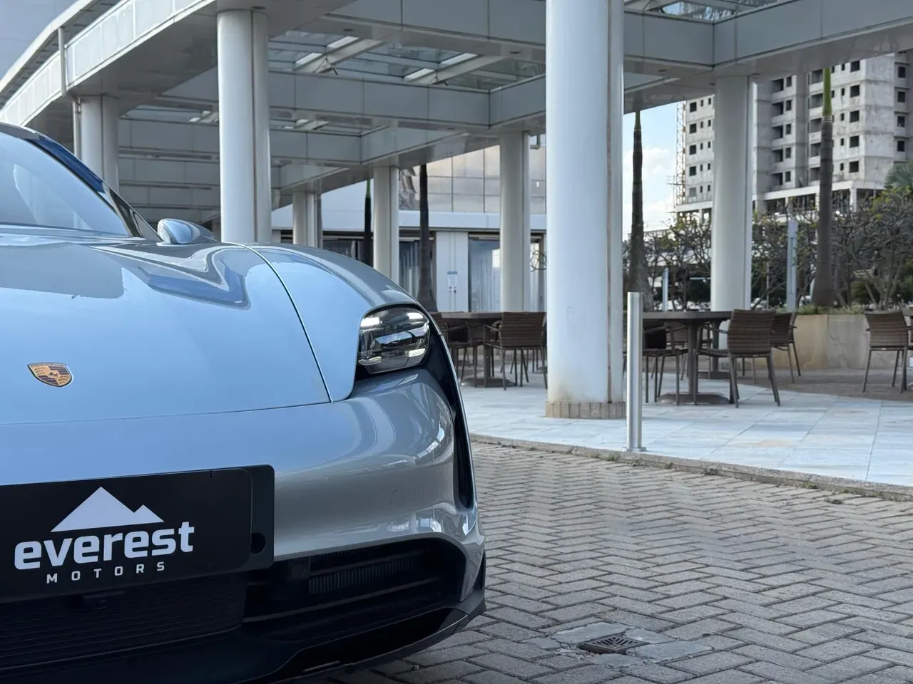 Porsche Taycan - Imagem 18