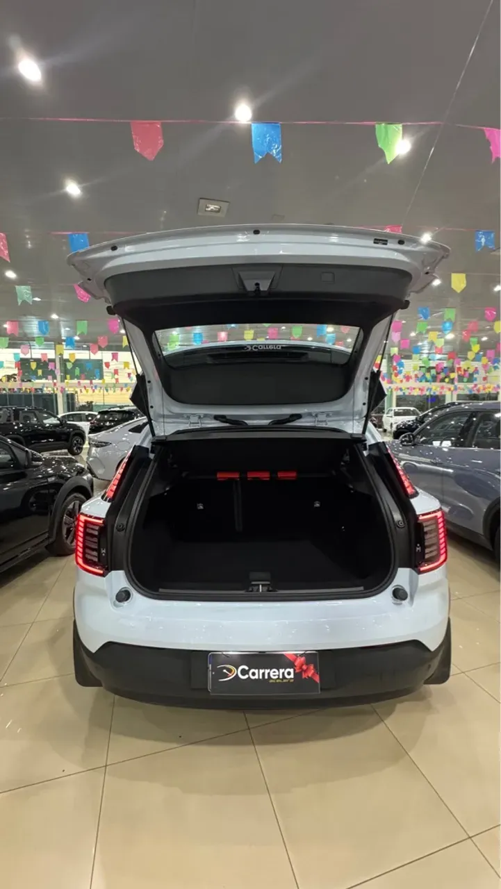 Volvo EX30 - Imagem 11