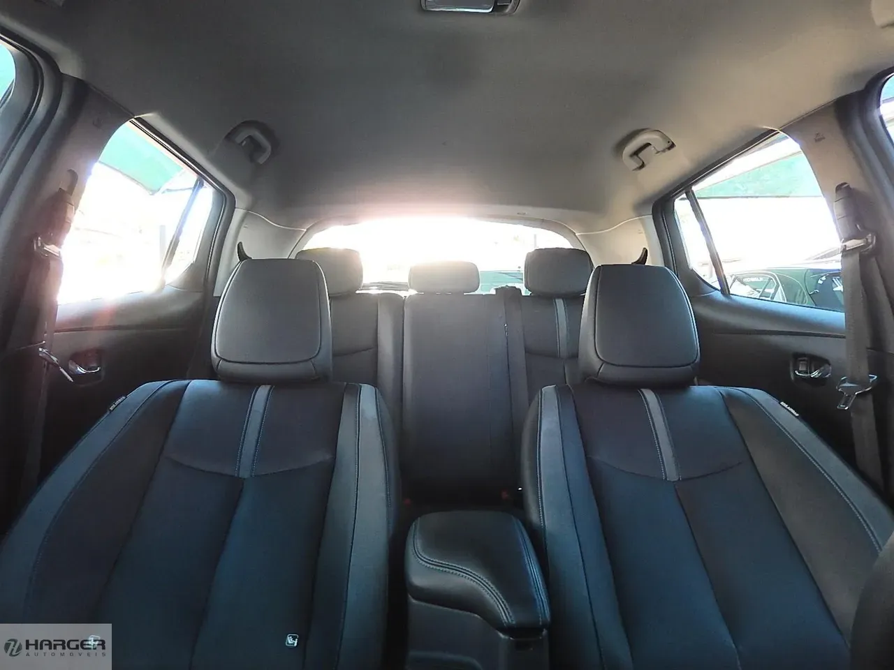 Nissan Leaf - Imagem 13