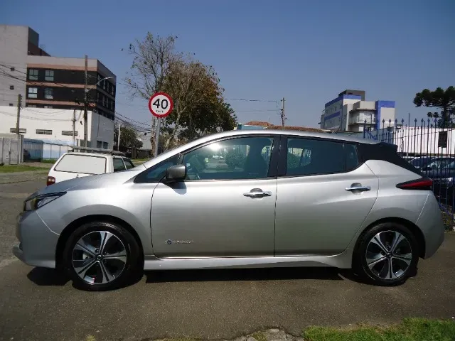 Nissan Leaf - Imagem 2