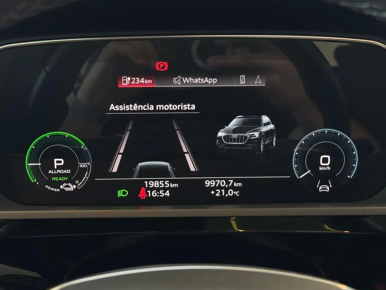 Audi E-tron - Imagem 13